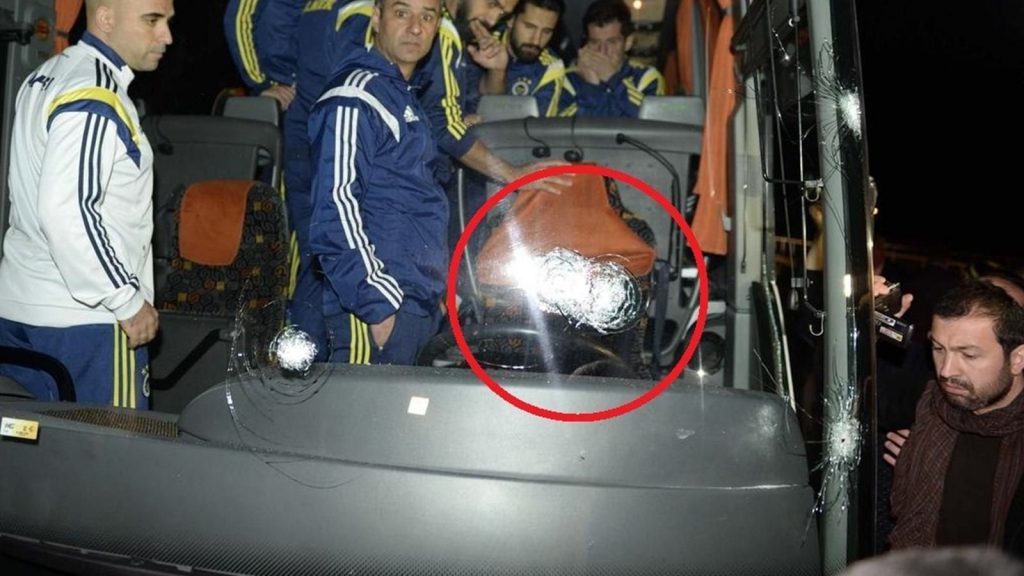 Fenerbahçe Otobüsü Kurşunlanma