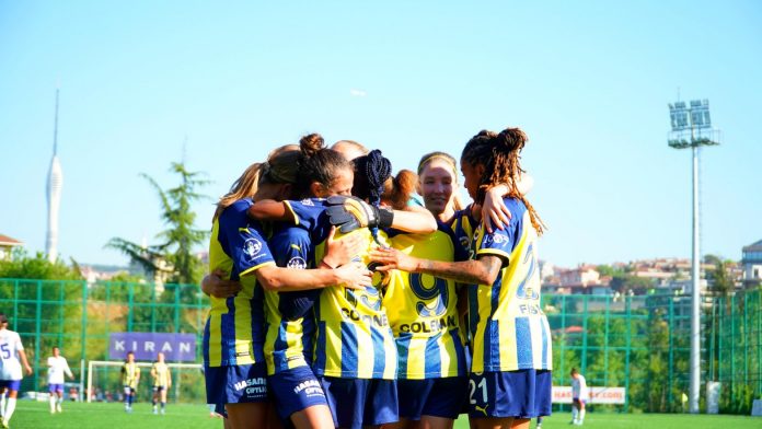 Fenerbahçe Kadın Futbol